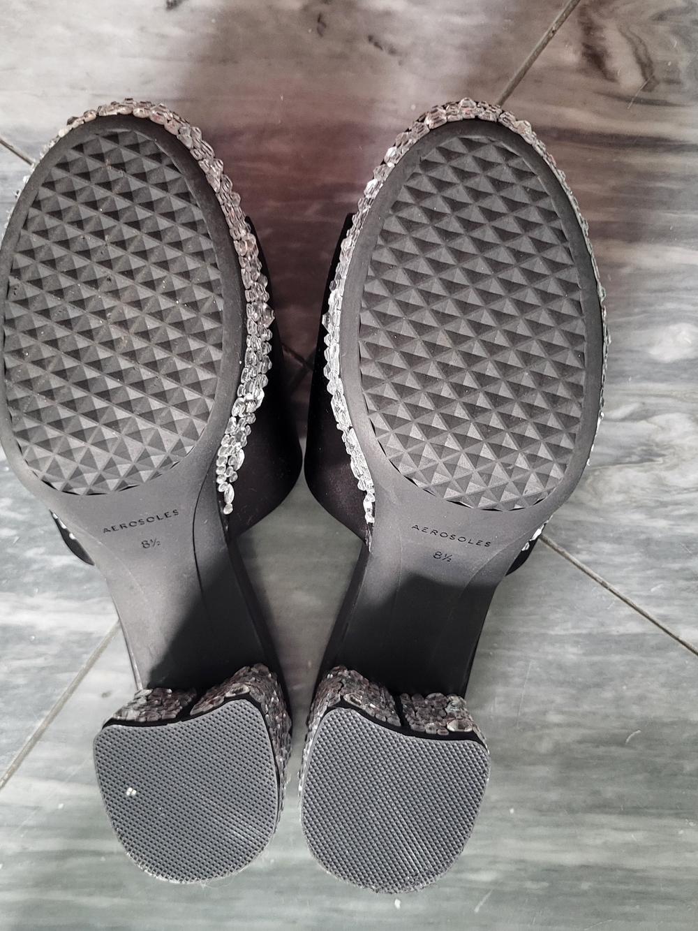 Aerosoles Black Satin Slide Sandals with Crystal Embellishments 8.5 - Picture 5 of 9
